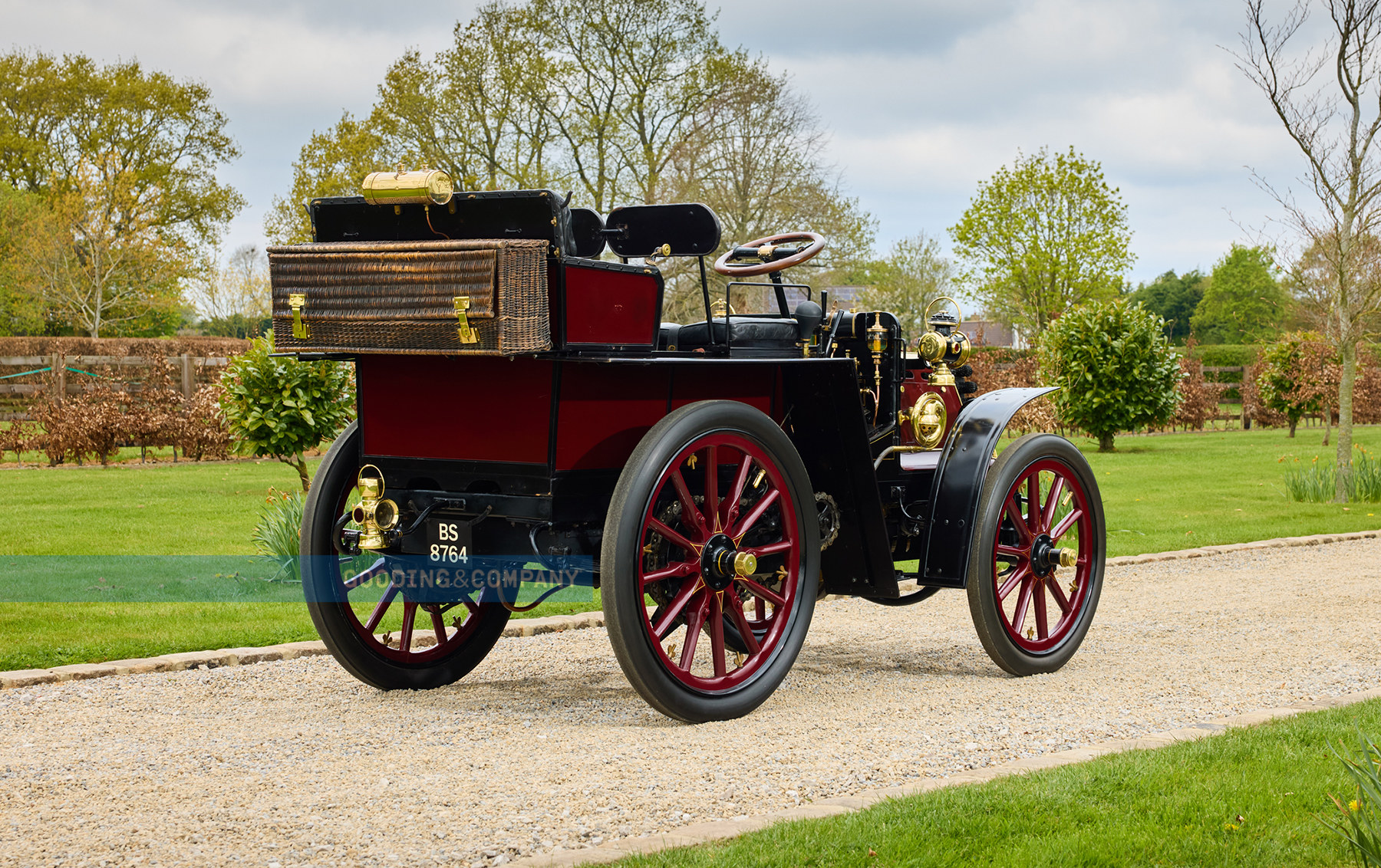 公式の  1898 Panhard-Levassor Paris-Amsterdam 'Course'/Racing M4E 